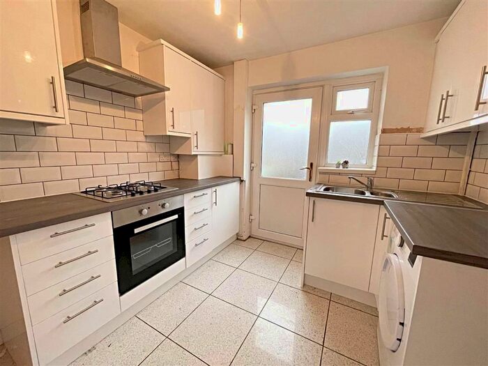 3 Bedroom Terraced House To Rent In Jones Street, Cilfynydd, Pontypridd CF37