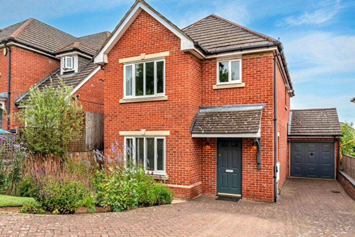4 Bedroom Detached House For Sale In Little Copse Close, Chartham, CT4