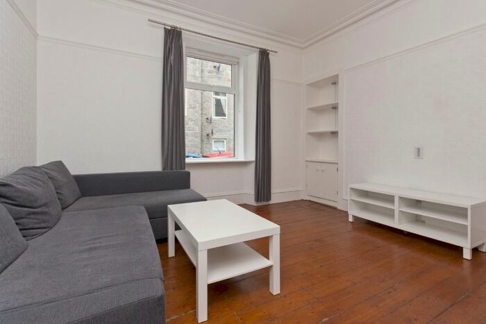 1 Bedroom Flat To Rent In Hill Street, Aberdeen AB25