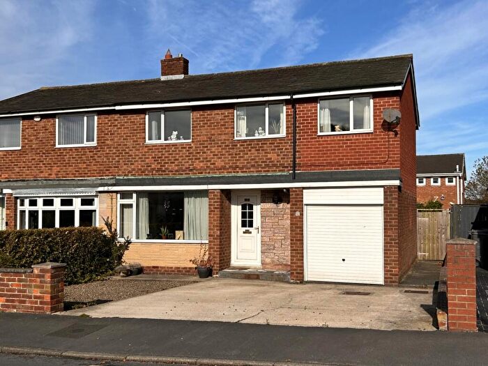 4 Bedroom Semi-Detached House For Sale In Willowtree Avenue, Durham, County Durham, DH1