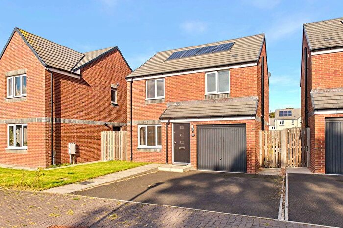 3 Bedroom Detached House For Sale In Fort Avenue, Guardbridge, St Andrews, KY16