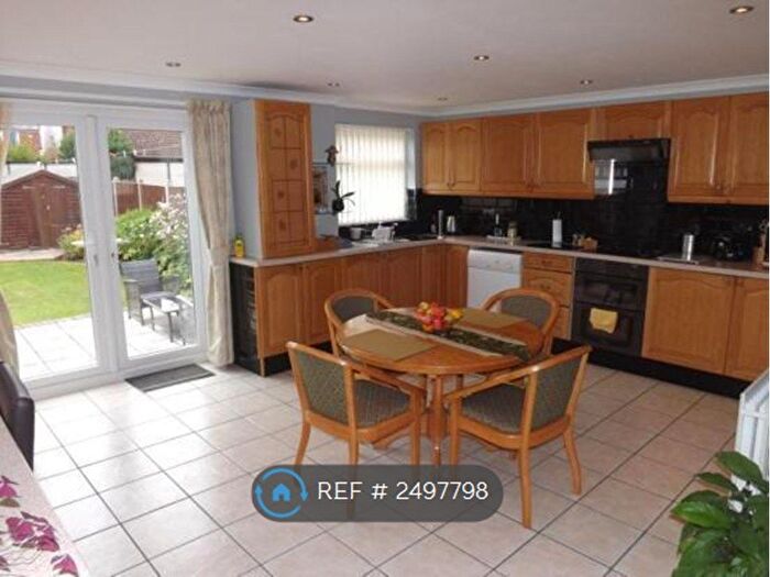 3 Bedroom Semi-Detached House To Rent In Westhill Road, Coventry, CV6