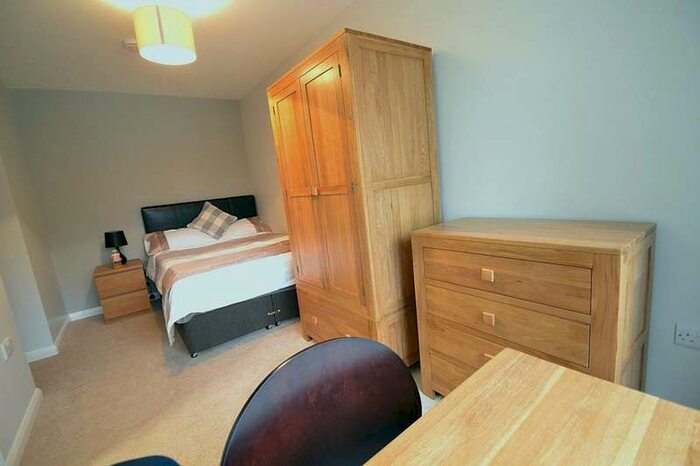 1 Bedroom House To Rent In Perse Way Cambridge, CB4