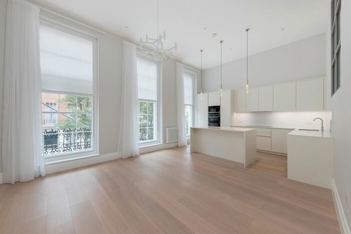 2 Bedroom Flat To Rent In Great Cumberland Place, London, W1H