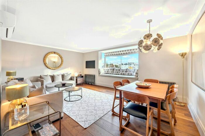 3 Bedroom Flat To Rent In Thorburn House, Kinnerton Street, SW1X