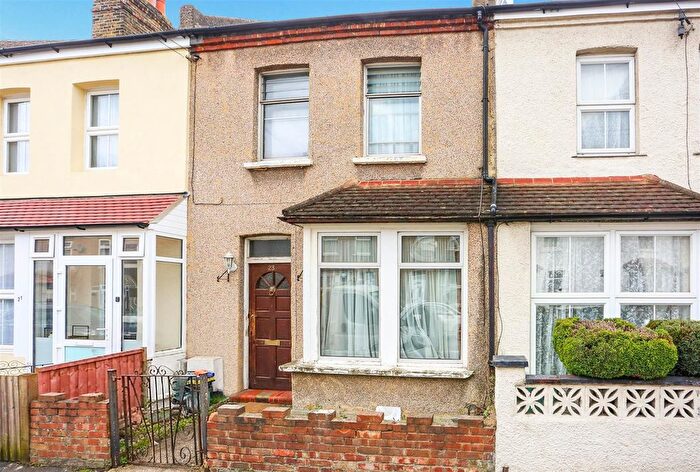 2 Bedroom Terraced House For Sale In Vale Road, Sutton, SM1