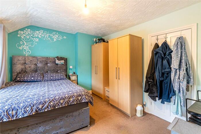 3 Bedroom Terraced House For Sale In Somerdale Avenue, Bristol, BS4