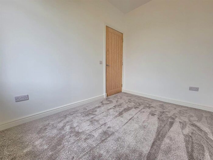 3 Bedroom Detached House To Rent In Church Street, Kirkcaldy, KY1