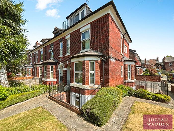 1 Bedroom Flat For Sale In Burton Road, West Didsbury, Manchester, M20
