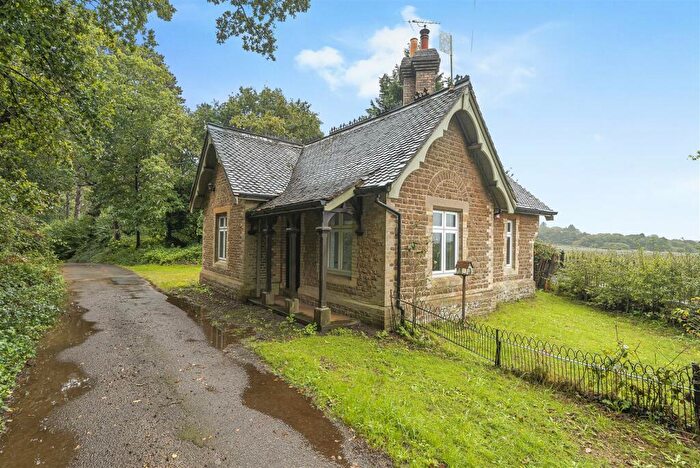 2 Bedroom Detached Bungalow To Rent In Elstead Road, Seale, Farnham, GU10