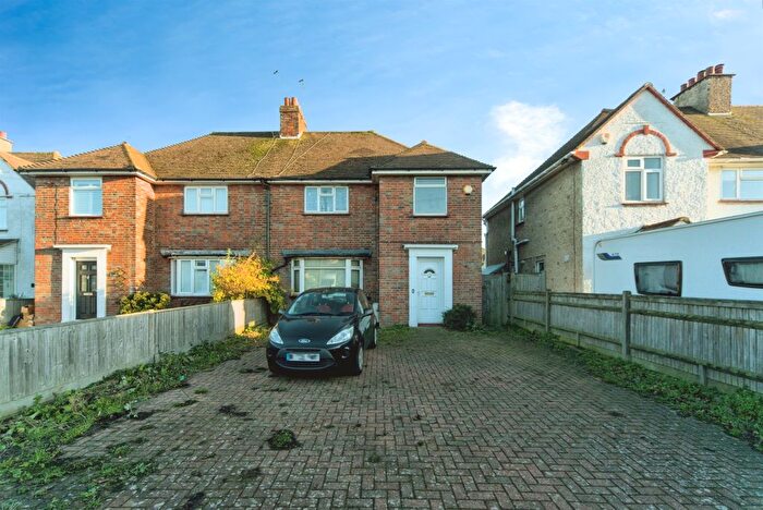 3 Bedroom Semi Detached House For Sale In St. Anthonys Avenue, Eastbourne, BN23