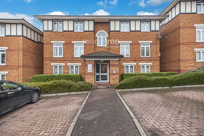 1 Bedroom Flat To Rent In Wenlock Gardens, London, NW4