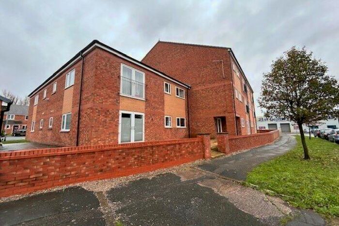 2 Bedroom Flat To Rent In Langdale Gardens, Blackpool, FY4