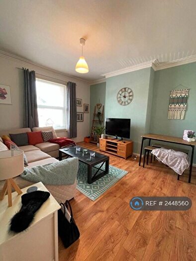 1 Bedroom Flat To Rent In Kinross Road, Waterloo, L22