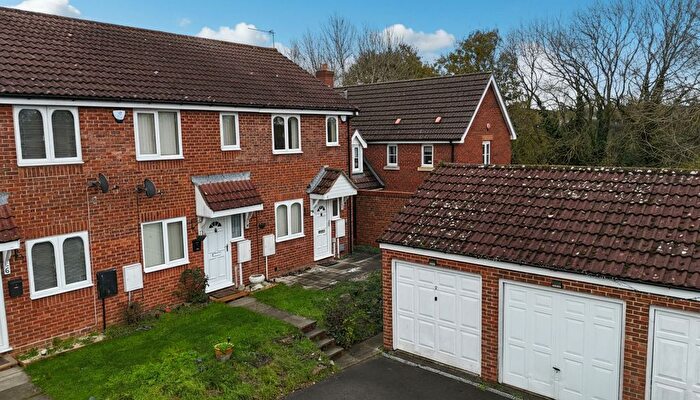 2 Bedroom End Terrace House To Rent In Crownfields, Weavering, ME14