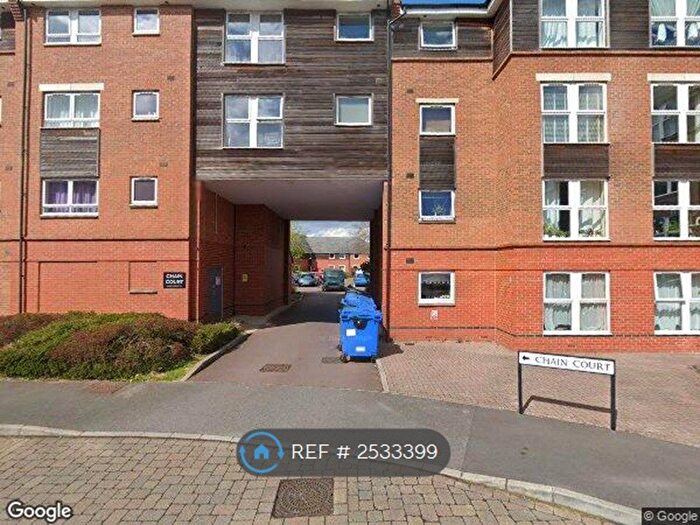 2 Bedroom Flat To Rent In Chain Court, Swindon, SN1