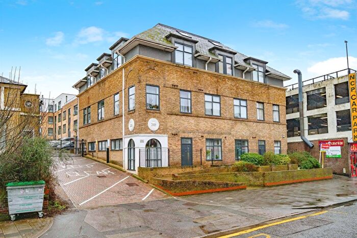 1 Bedroom Flat For Sale In Marlowes, Hemel Hempstead, HP1