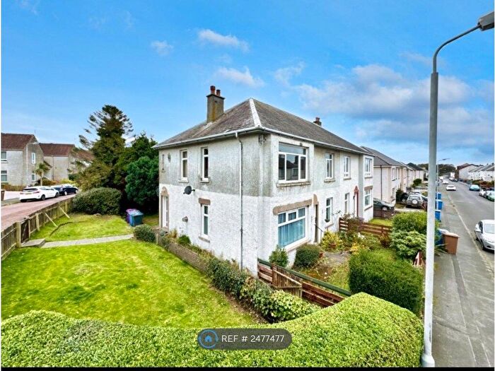 2 Bedroom Flat To Rent In Kelvin Street, Largs, KA30