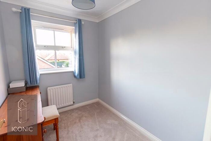 3 Bedroom End Of Terrace House For Sale In Old Warren, Taverham, Norwich, NR8