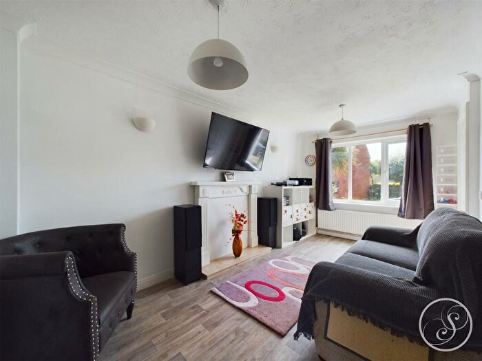 2 Bedroom Semi-Detached House For Sale In Burr Tree Drive, Leeds, LS15