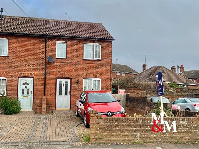 2 Bedroom End Of Terrace House To Rent In Soulbury Road, LU7