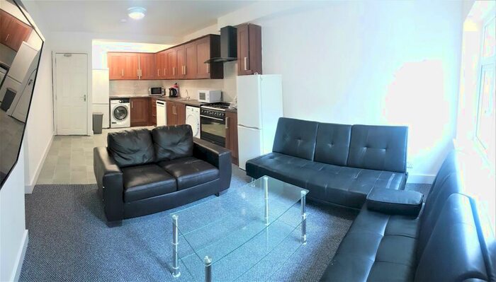 7 Bedroom Apartment To Rent In Egerton Road, Bedrooms, Fallowfield, Manchester, M14