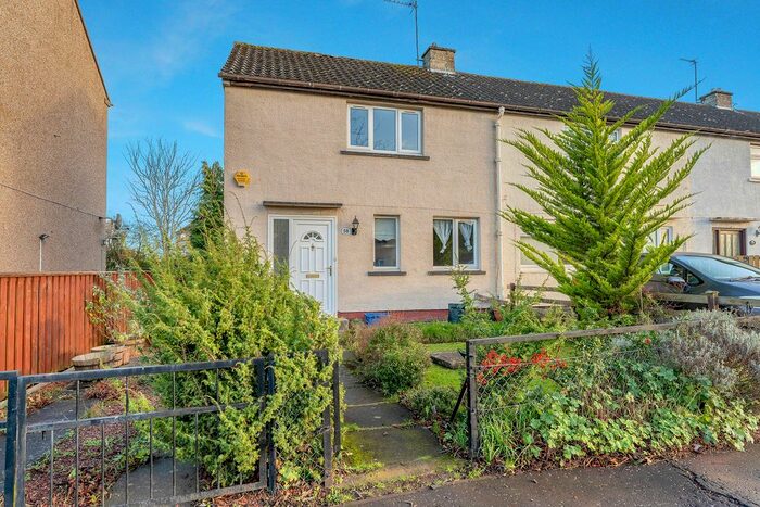 2 Bedroom End Of Terrace House To Rent In Captain's Drive, Gracemount, Edinburgh, EH16