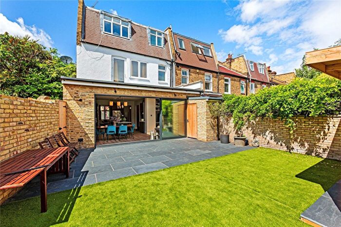 5 Bedroom Terraced House For Sale In Silverton Road, Crabtree Estate, W6