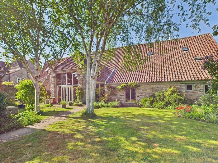 4 Bedroom Detached House For Sale In Gibbs Lane, Mangotsfield, BS16