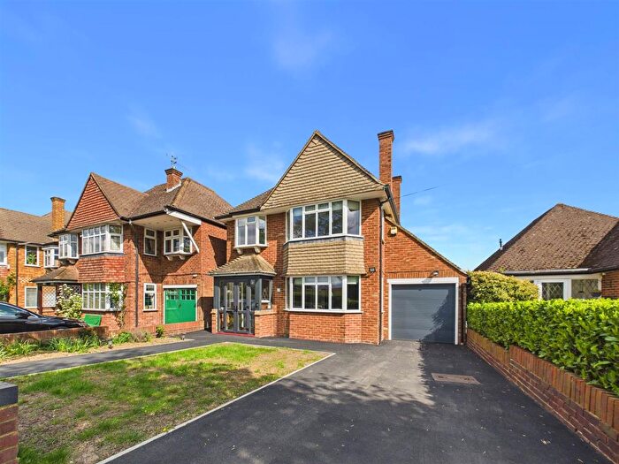 4 Bedroom Detached House For Sale In Breakspear Road South, Ickenham, Uxbridge, UB10