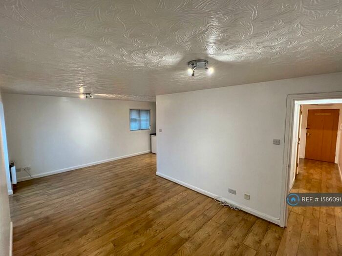 2 Bedroom Flat To Rent In London, London, E6