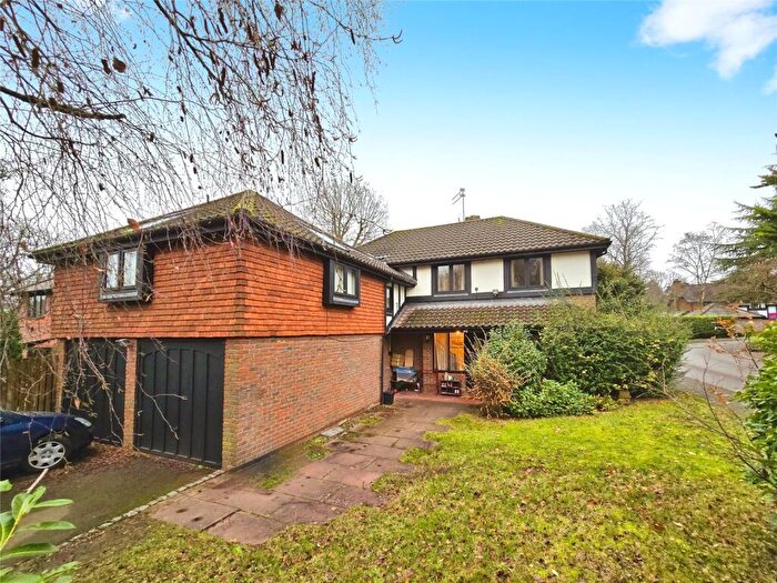 5 Bedroom Detached House To Rent In The Burlings, Ascot, SL5