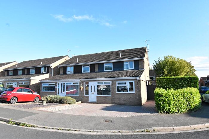 3 Bedroom Semi Detached House For Sale In Springfield, Newtown, Tewkesbury, GL20