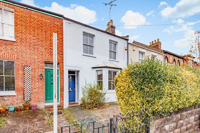 3 Bedroom Terraced House To Rent In Princes St, OX4