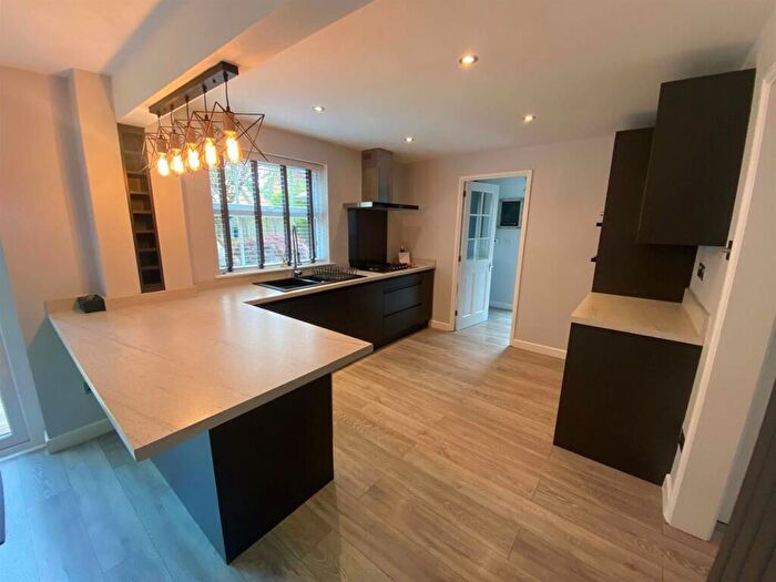 3 Bedroom Detached House To Rent In Boswell Close, Mansfield, NG18