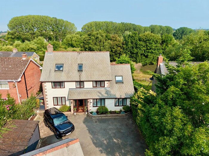5 Bedroom Property For Sale In Glasbury, Hereford, HR3