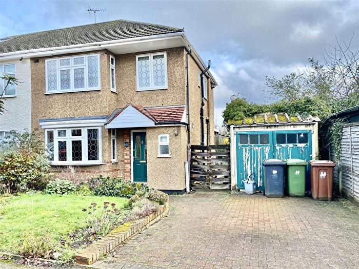 3 Bedroom Semi Detached House For Sale In Allandale Crescent, Potters Bar, EN6