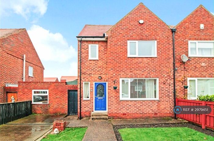 2 Bedroom Semi-Detached House To Rent In Surrey Avenue, Sunderland, SR3