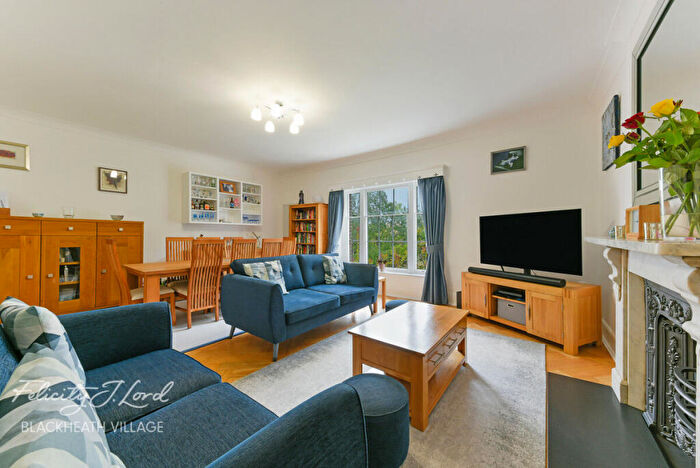 3 Bedroom Apartment For Sale In Blackheath Park, London, SE3
