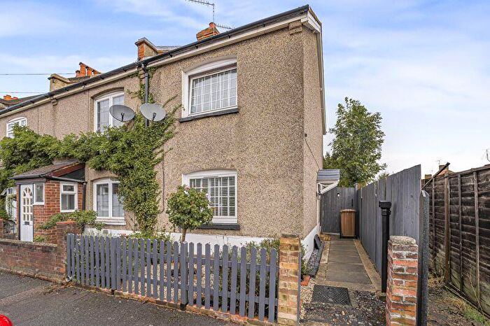 2 Bedroom End Of Terrace House For Sale In Haven Close, Sidcup, DA14