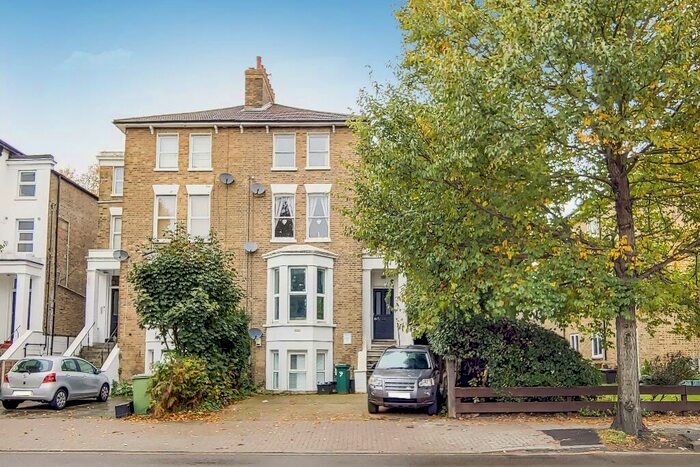 1 Bedroom Flat To Rent In Widmore Rd, Bromley, London, BR1