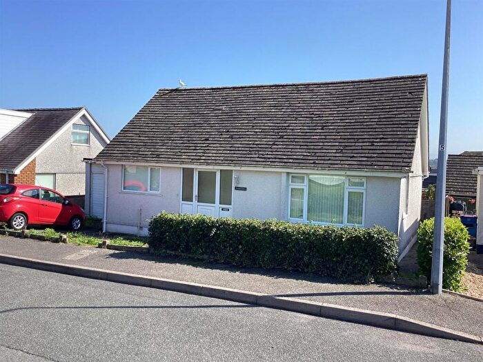 2 Bedroom Detached Bungalow For Sale In Tyddyn Fadog, Benllech, LL74