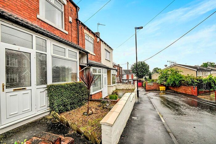 3 Bedroom Terraced House To Rent In Queen Street, Chapeltown, Sheffield, South Yorkshire, S35