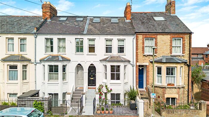 3 Bedroom Terraced House For Sale In Stanley Road Oxford, OX4