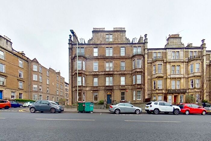 4 Bedroom Flat To Rent In Blackness Avenue, West End, Dundee, DD2