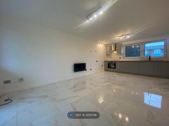 1 Bedroom Flat To Rent In Edgecombe, Cambridge, CB4