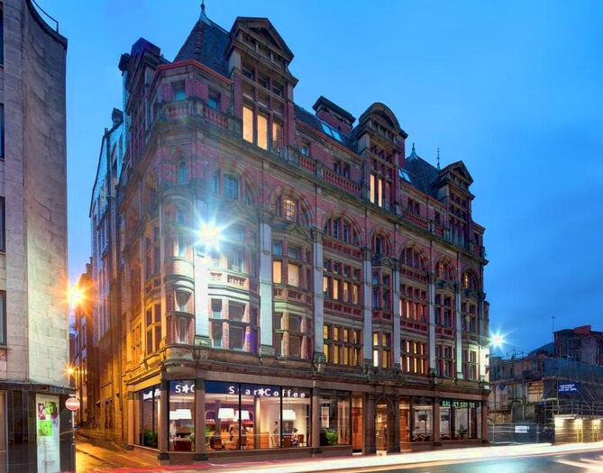 Apartment To Rent In Princes Building, Dale Street, Liverpool, Merseyside, L2