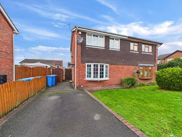 3 Bedroom Semi Detached House For Sale In Minster Road, Oakwood, DE21