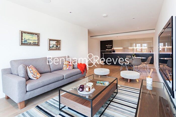 2 Bedroom Flat To Rent In Kew Bridge, Brentford, TW8