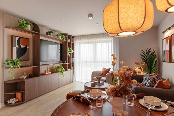 2 Bedroom Apartment For Sale In The Alba London, N4